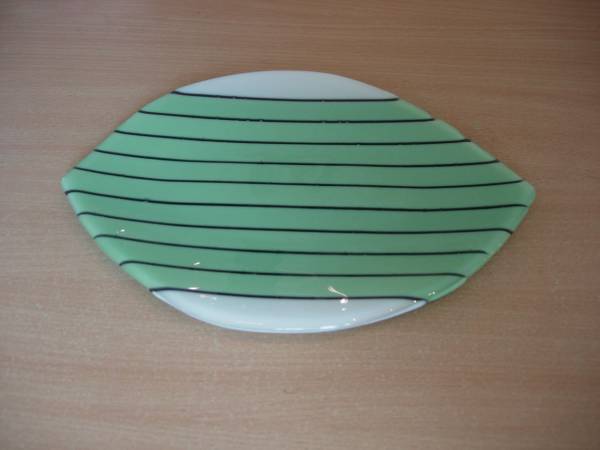 - a , Glass Sculpture by Lindsay Telling, measuring 19 x 29 cm (H x W) £75